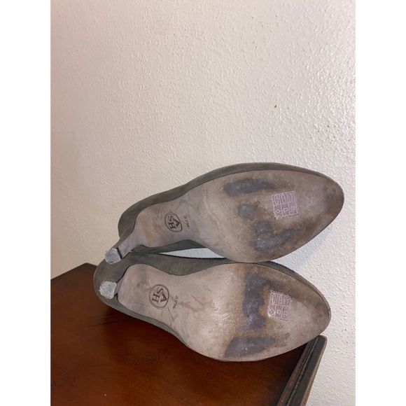 ASH Taupe Platform Suede Pump High Heels Size 7.5 - Picture 5 of 9